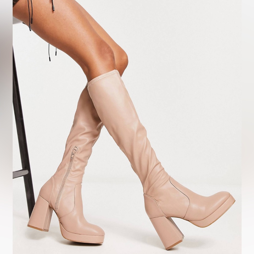 Knee High Boots (Wide Fit)